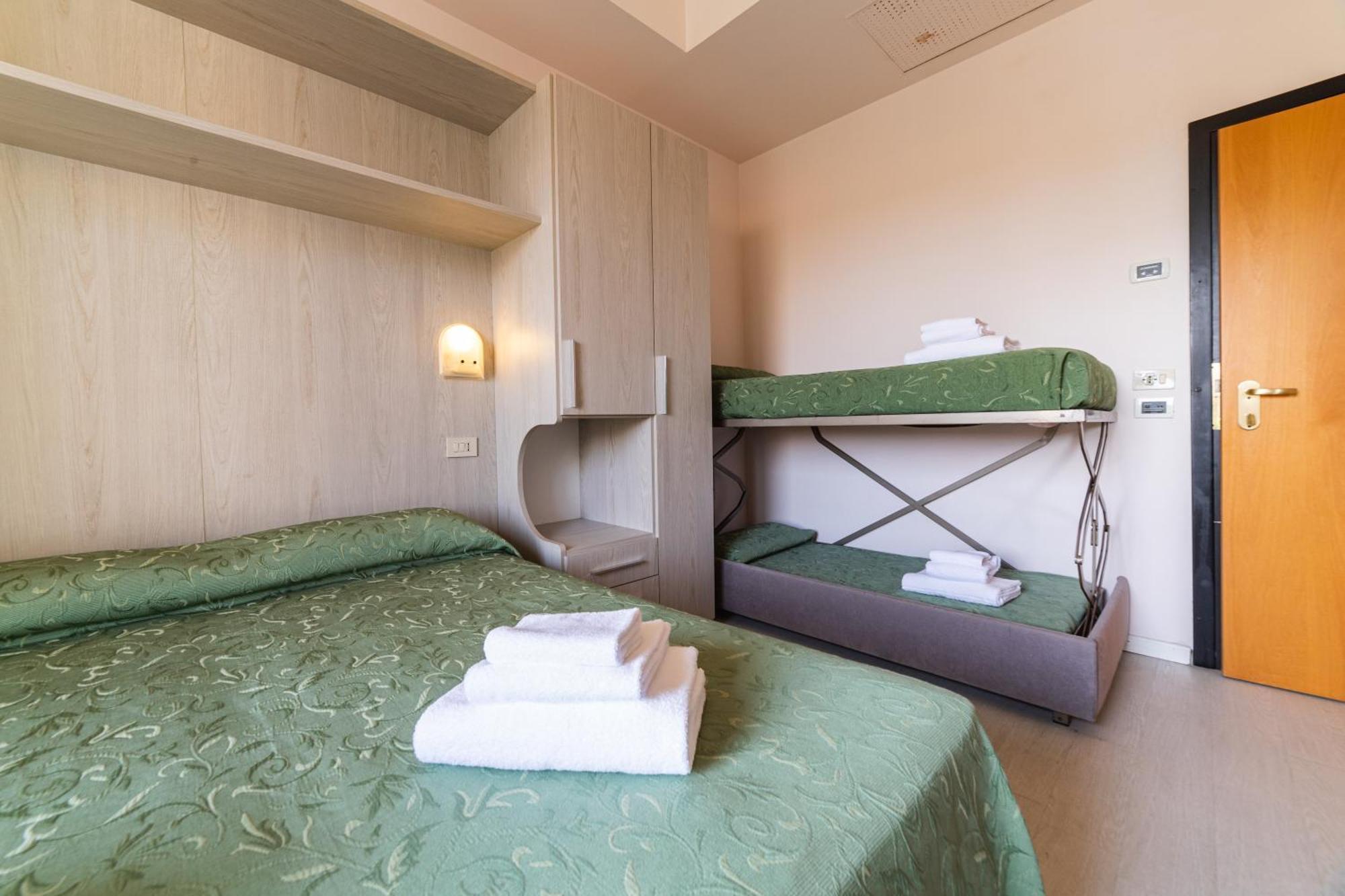 Hotel Royal 卡托利卡 外观 照片